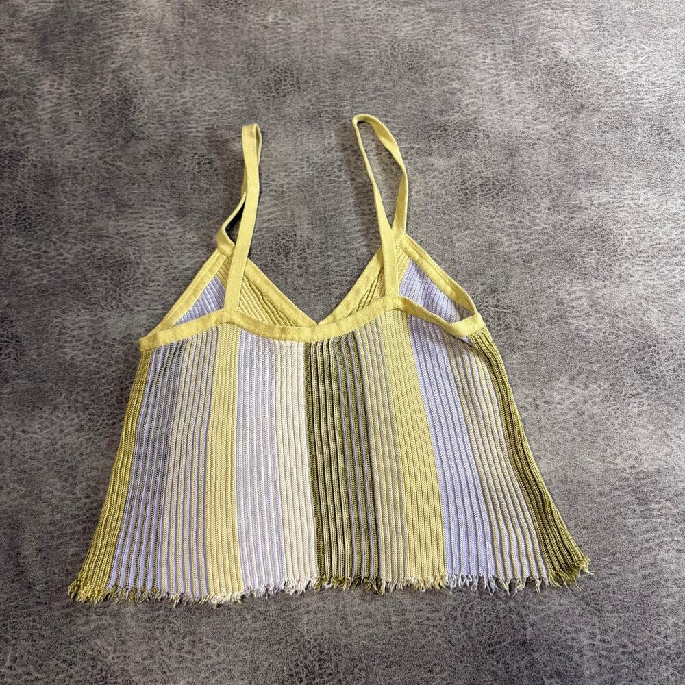 Pastel Ribbed Knit Cropped Cami - Picture 3 of 4